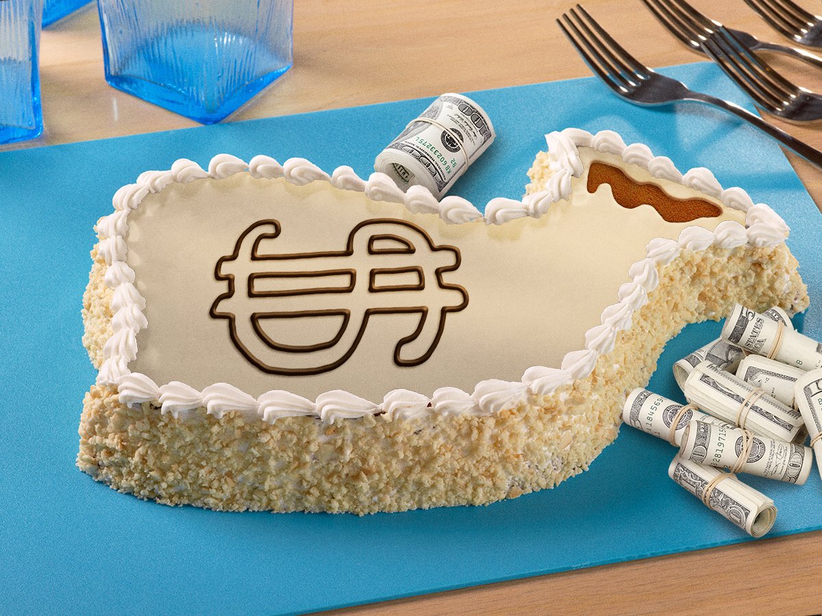 To celebrate the return of #mst3k, we're proud to announce our latest cake... The Money Bag. #carvelcakeclock