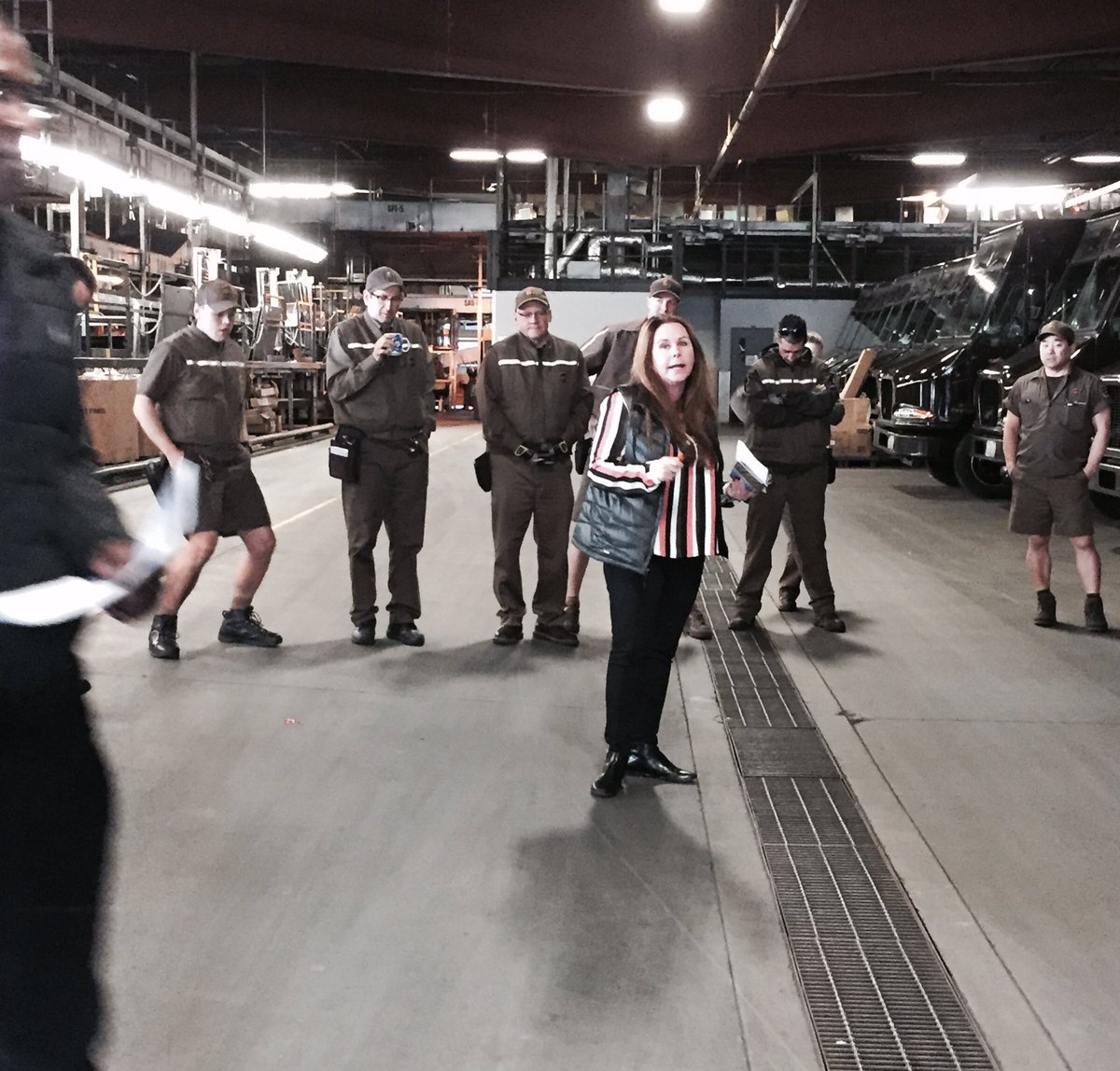 Lael and Tracy hanging in Seattle North today talking about WINNING over the competition! #growthFriday @paulevansups