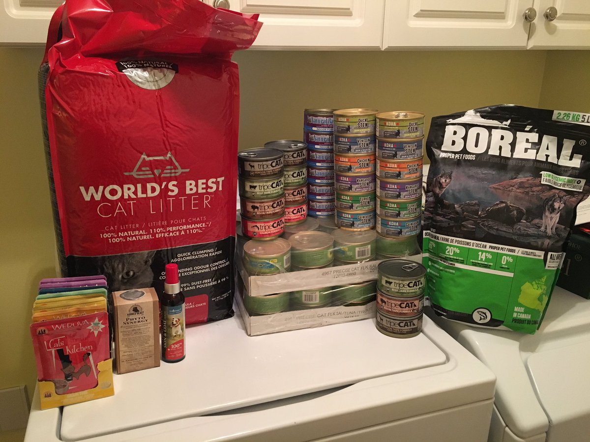 MrBaileyCat's tweet photo. Mommy stocked us up again ๐พ @weruvapets @PetKind @PrecisePet @bestcatlitter #AdoredBeast #AstOmega3 #Boreal #CatFood #DogFood #Cat #Dog https://t.co/mkTnayc0TR