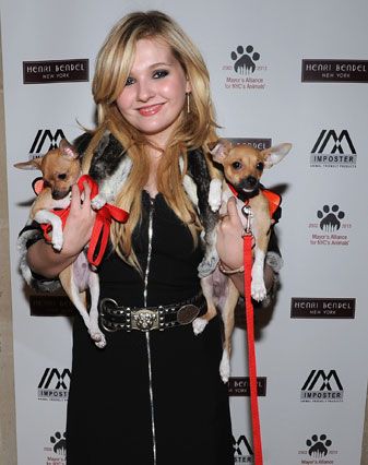 Happy 21st birthday to the super-talented young star Abigail Breslin!   
