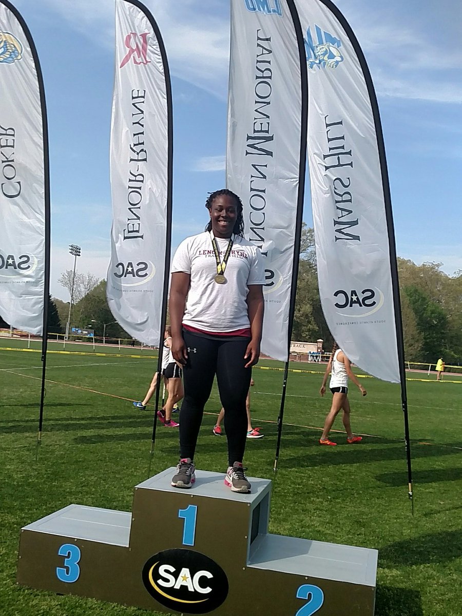 LRtrackandfield's tweet image. Domonique Jones wins the women's hammer throw at the 2017 SAC Championships. #GoBears