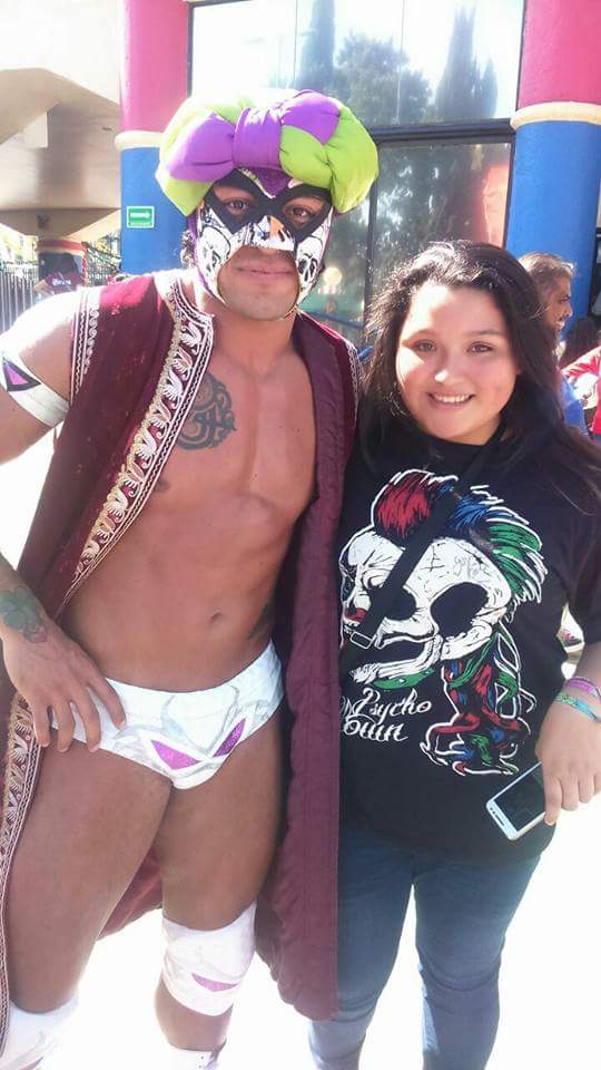 karlitha_rios25's tweet photo. Vamos por esos 3 campeonatos @hijodelfantasma aún recuerdas a tu Psycholoca #Óhlala? ❤✨👏😍
@Fantasmaniacas https://t.co/I4r2sxqiPi