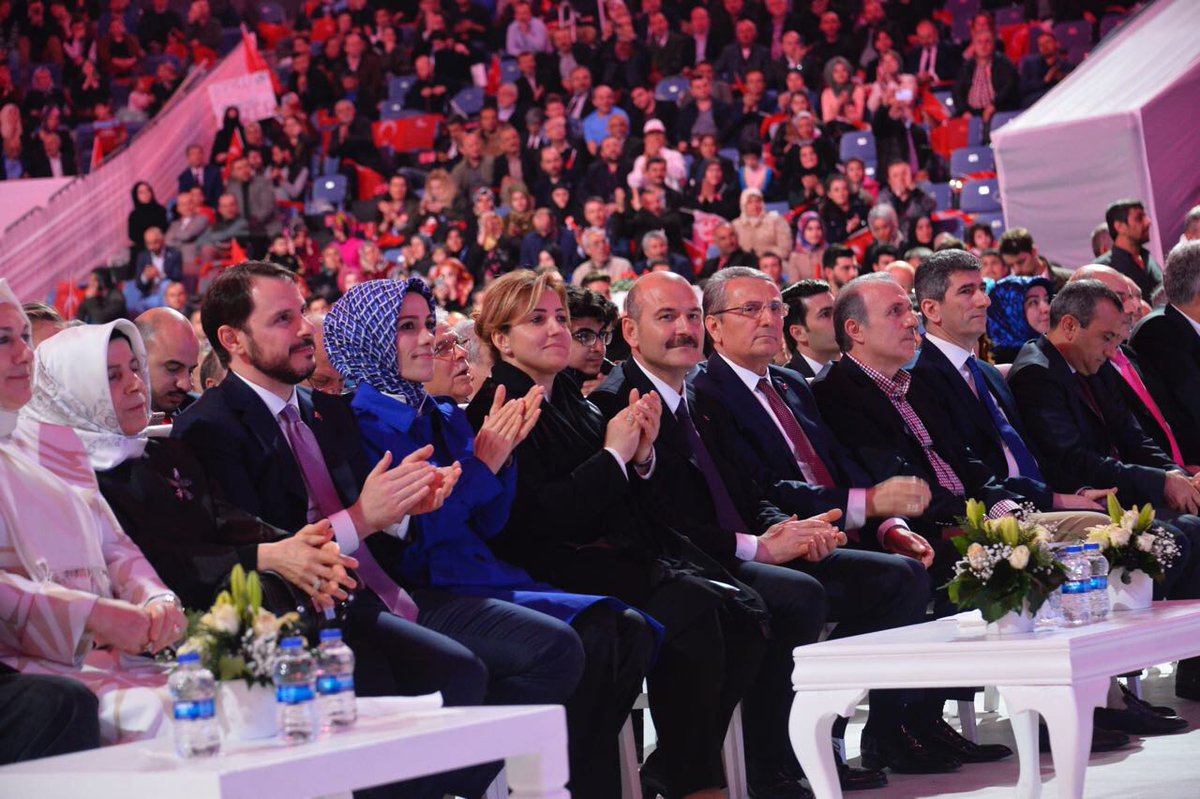 suleymansoylu's tweet image. Bu muhteşem coşku için hemşehrilerimize teşekkür ediyorum.

Trabzonlular sadece Evet demeyecek, güçlü bir EVET diyecek