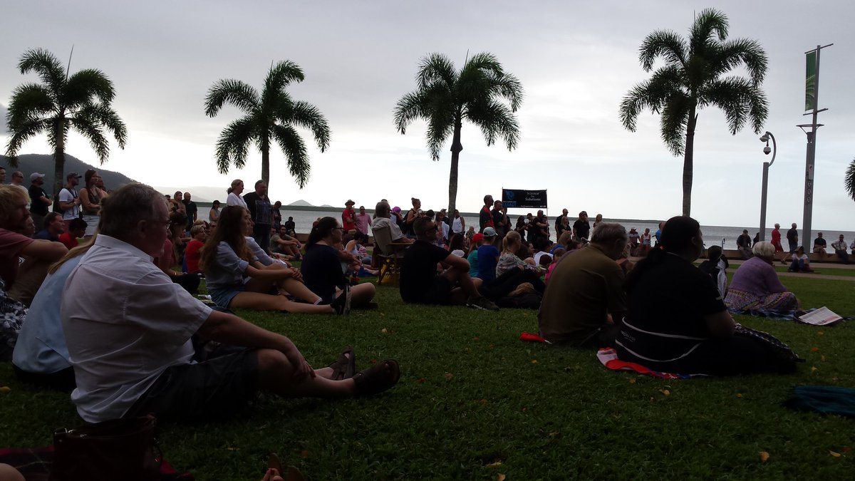 Lori_Lach's tweet photo. Scott Ritchie at #marchforscience Cairns-- We should all be saying "I question and I vote". Call out #fakenews. Put on your BS antennae. https://t.co/Idrkc53jFy