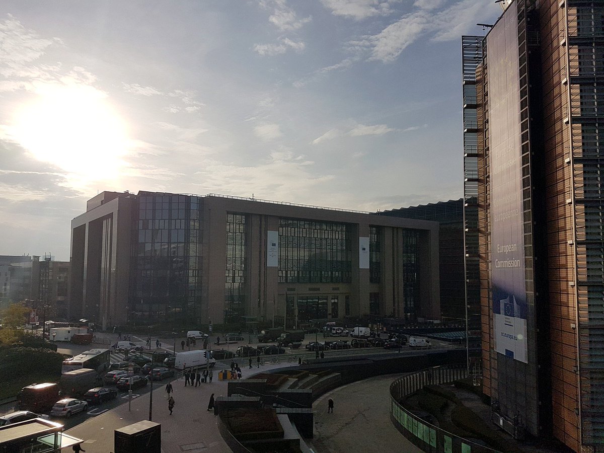 VNONCW's tweet image. Wil jij een afwisselende baan in Brussel? Check onze vacature voor 'secretaris Europese Zaken m/v (1 fte)' ow.ly/BmdR30b3wme #vacature