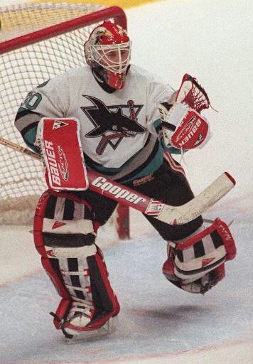 Happy 52nd Birthday to alumni goaltender Ed Belfour. 
