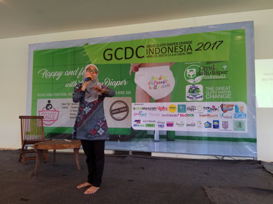 <a href="/yunatrisuci/">yuna trisuci</a> Konselor Menyusui AIMI Depok pagi ini sharing ttg pentingnya ASI dan resiko formula.