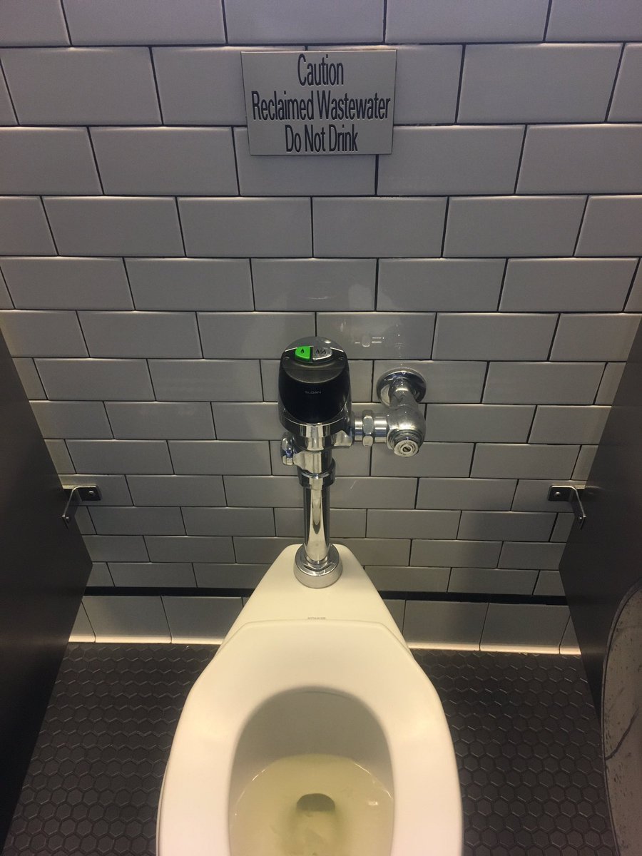 dwatson13's tweet image. Bathroom at the Grand Canyon...is the sign really necessary?? #funnysigns