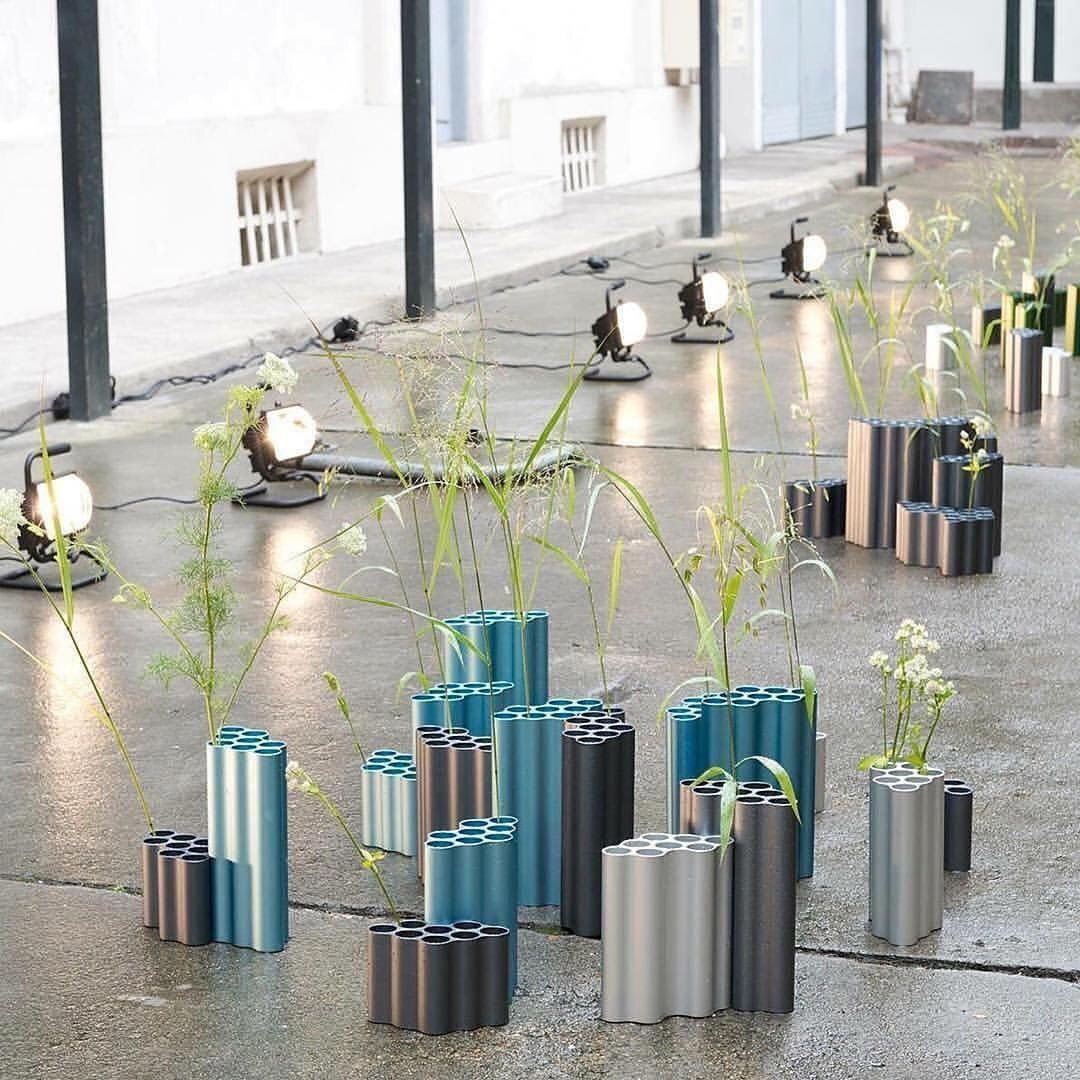 DesignApplause's tweet photo. #fbf #Nuage vases @Bouroullec 🌾 @vitra @ParisDesignWeek #pdw2016 https://t.co/B4LhFfM1eu