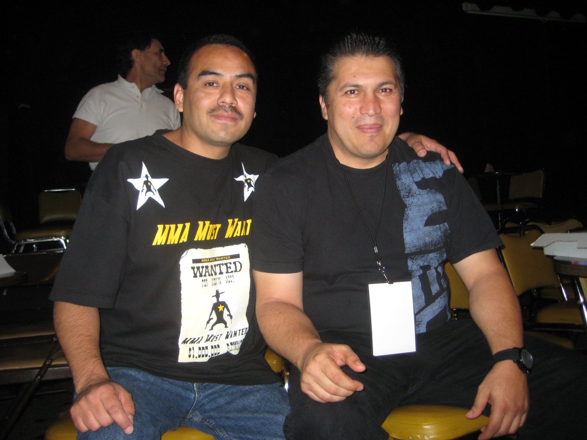 MMAMostWanted's tweet photo. @MMAMostWanted
WE CANT WAIT 2 SEE
@Mak4afight
#MikeKyle
@jeffbcarvalho
@AKA_HQ
#FIGHT @MMAWorldSeries
#ProFightLeague
#MMAsMostWanted
#DJMak https://t.co/S0TaDTqA8X
