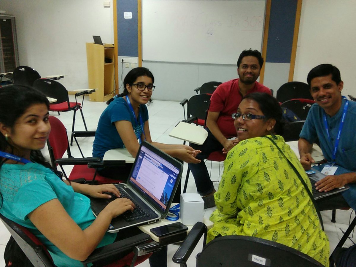 Vibesrascal's tweet photo. @eGovFoundation #hackachange #Hackathon2017 #hackforsmartercities
Hackathon in progress
Youth working towards change https://t.co/m2UwiRQ82C