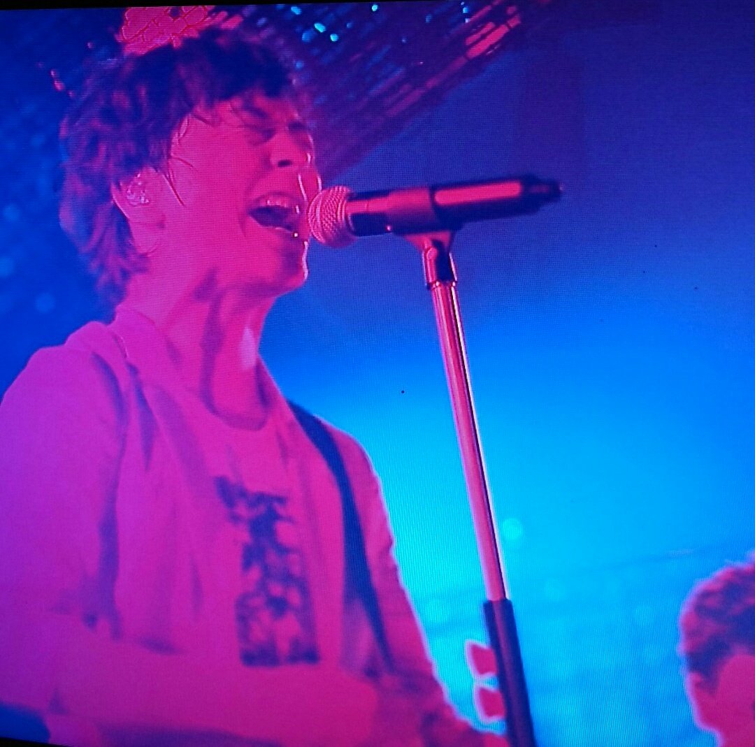 ポルノ岡野昭仁の声の魅力とは 歌唱力を徹底調査 Kyun Kyun キュンキュン 女子が気になるエンタメ情報まとめ ポルノ岡野昭仁の声の魅力とは 歌唱力を徹底調査 Kyun Kyun キュンキュン 女子が気になるエンタメ情報まとめ