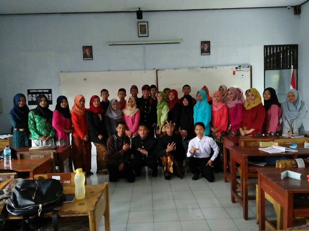 Perayaan hari kartini di SMA N Purbalingga