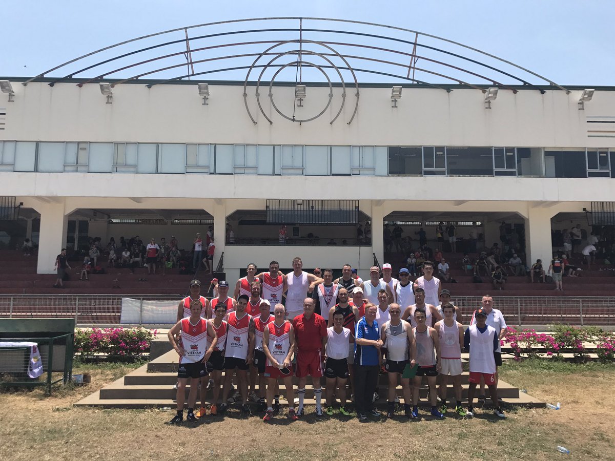 Lagler Legends vs Alfrescos Allstars getting ready for their big clash. #AnzacFriendshipMatch #howgoodsfootyinAsia