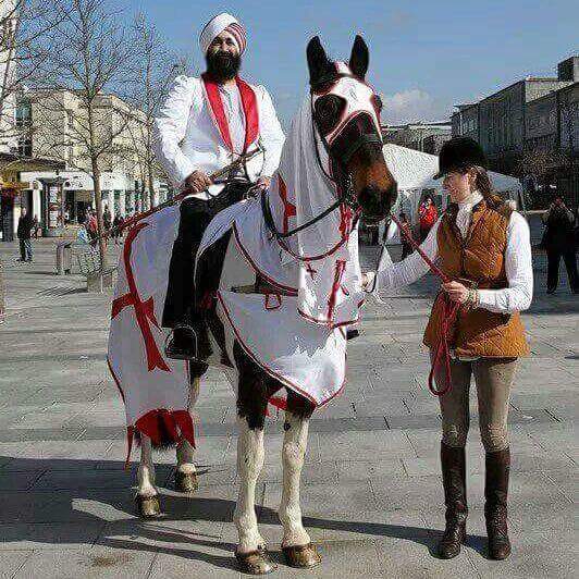 PlymouthChaz's tweet photo. Dont forget #StGeorgesDay celebrations are in Devonport Park today from 11am Then a roast &amp; quiz @KerStSocial from 5pm @HeraldWhatsOn https://t.co/JbsDWFrUP3