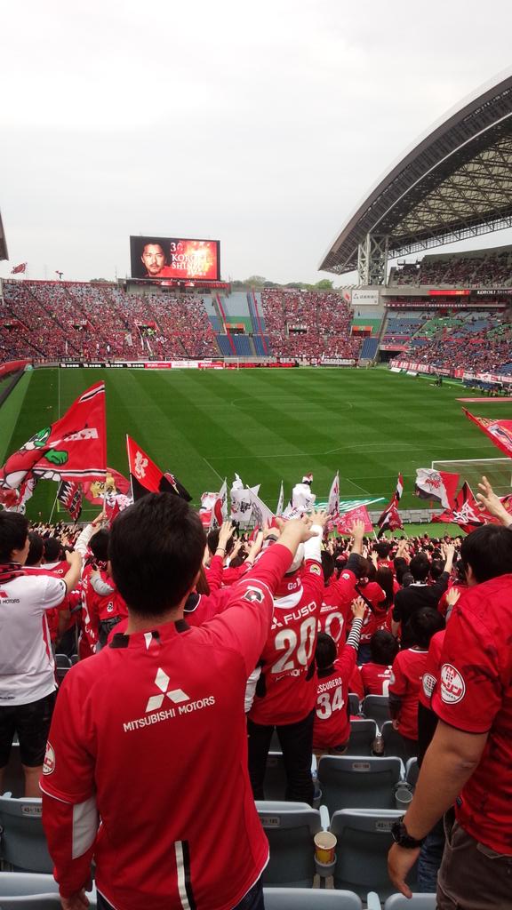 tochanpeww's tweet photo. 浦和レッズの試合すげぇ https://t.co/Knrq9MOu8F