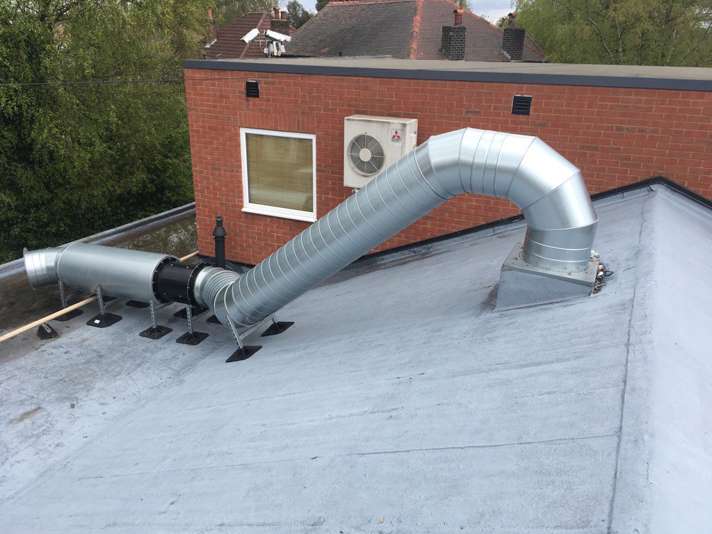 Team effort has delivered new Kitchen extraction system and CO2 monitoring for our client, after years of problems 👍