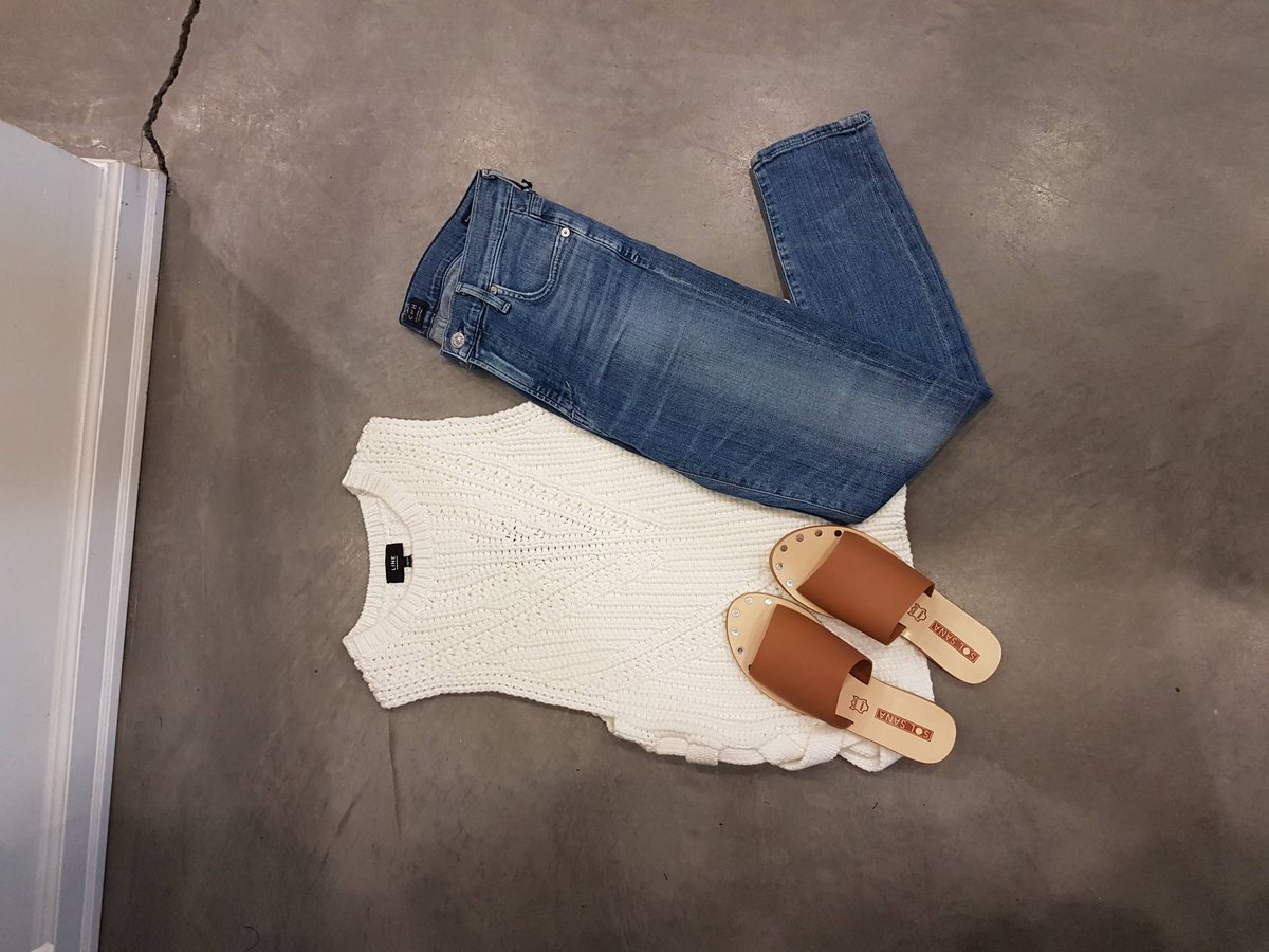 Freshen up your wardrobe with all new spring arrivals + check our #sidewalksale happening all weekend long ✌