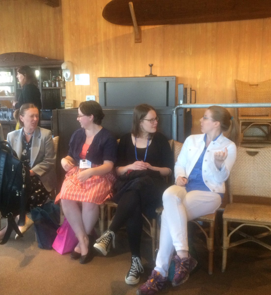 prof_romance's tweet image. #pcaromance #conferencedinner #pcaaca17