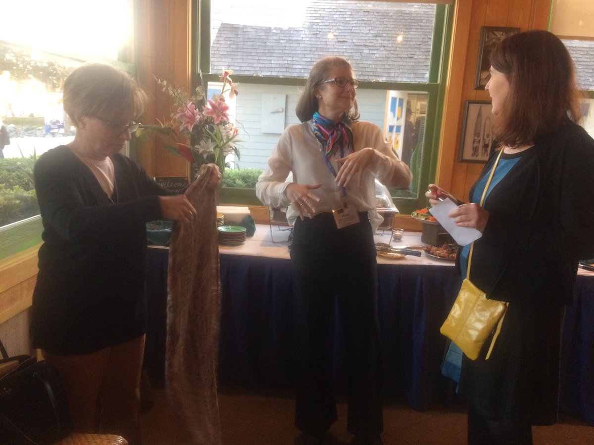 prof_romance's tweet image. #pcaromance #conferencedinner #pcaaca17