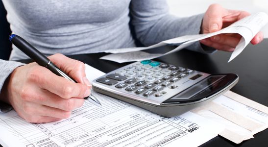 Appointment_Pro's tweet image. Here are 4 very last minute tips for small business owners to help with their taxes! Read more here: buff.ly/2oITTUH