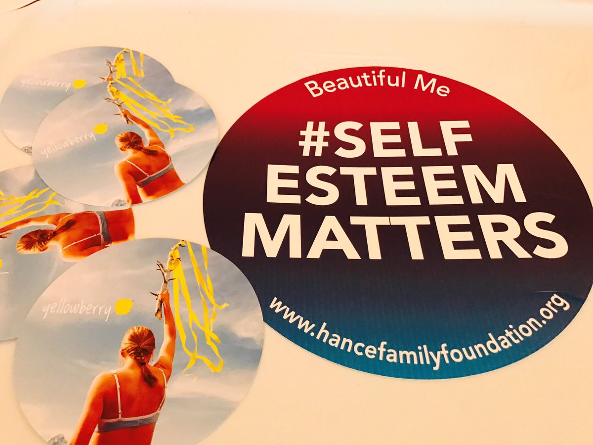 EAKbeautifulme's tweet photo. Beautiful Me &amp; Yellowberry are changing the outcome for thousands of girls in foster care in New York City! @YellowberryCo #selfeesteem #eak https://t.co/30XLvDNRTx