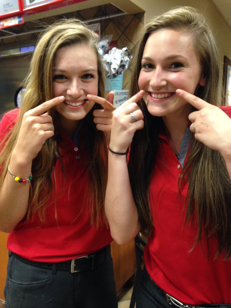 taynicpen's tweet photo. HBD my beautiful, Jesus-lovin', crease-workin', flippin hilarious pal. Miss ya lots grass 💕 @RischarGrace https://t.co/0dd9xY5fCp