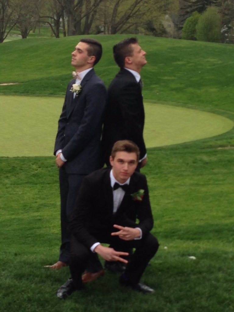 RobbieDoggett's tweet photo. Happy bday to my day 1 brajmegle Big Jew! Been killing it with this Turd Ferg since 02! Much love for this OG brother❤✊🏾 #specialK #thecult https://t.co/WdwV6dYj1o