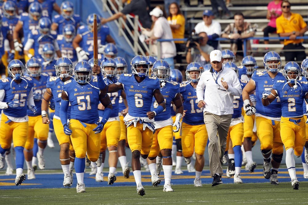 bigb_nk's tweet photo. Blessed to say, I just received my first offer from San Jose State! I would like to thank Coach Bernardi and the entire staff #SpatanUp🔷 https://t.co/PxE4mxUNdw