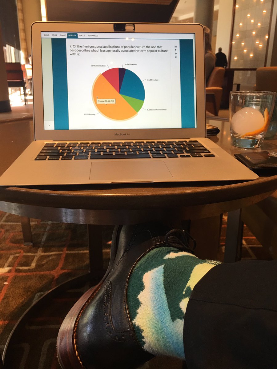 sniederhouse's tweet image. #PCAACA17 when you&apos;re wearing star wars socks, you&apos;ve reached peak preparation for your presentation.