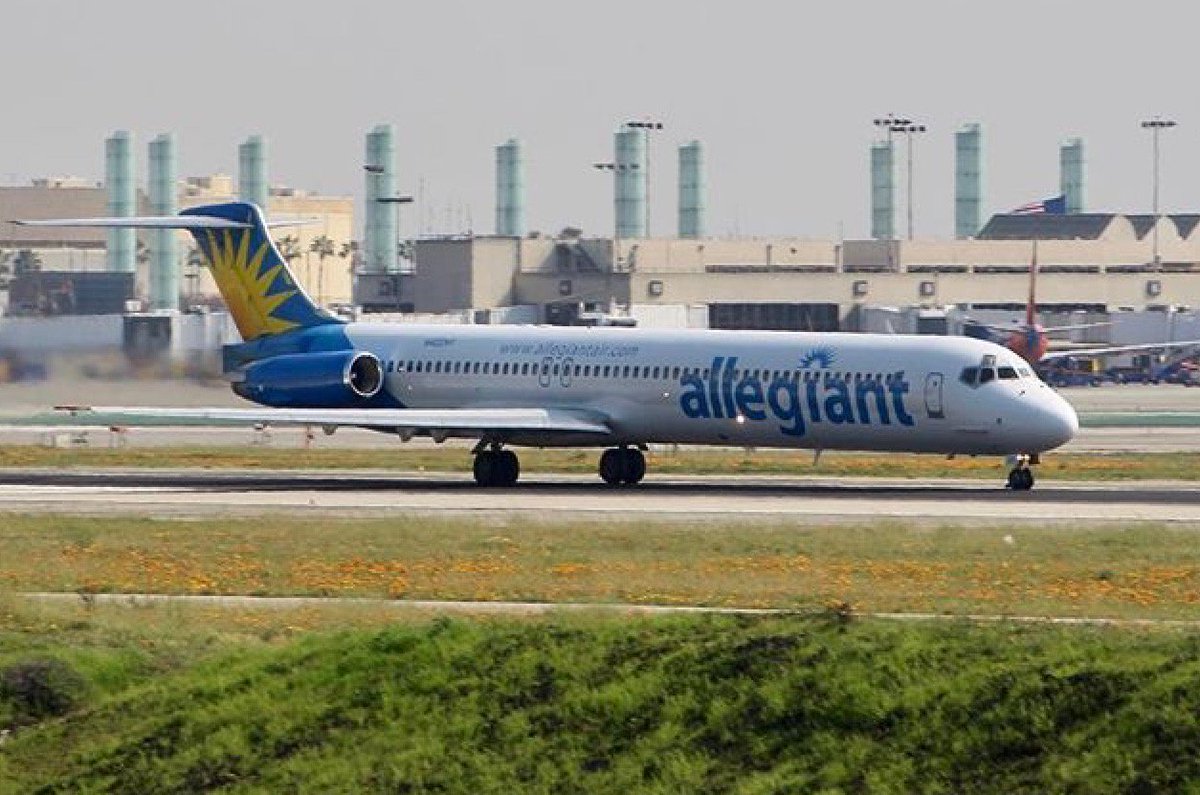 [PIC]<a href="/Allegiant/">Allegiant Air</a> move in May from T3 to T6. Check-in T6, flights depart/arrive T5.    Contact airline ow.ly/nczT30aMvhm #LAXontheMOVE