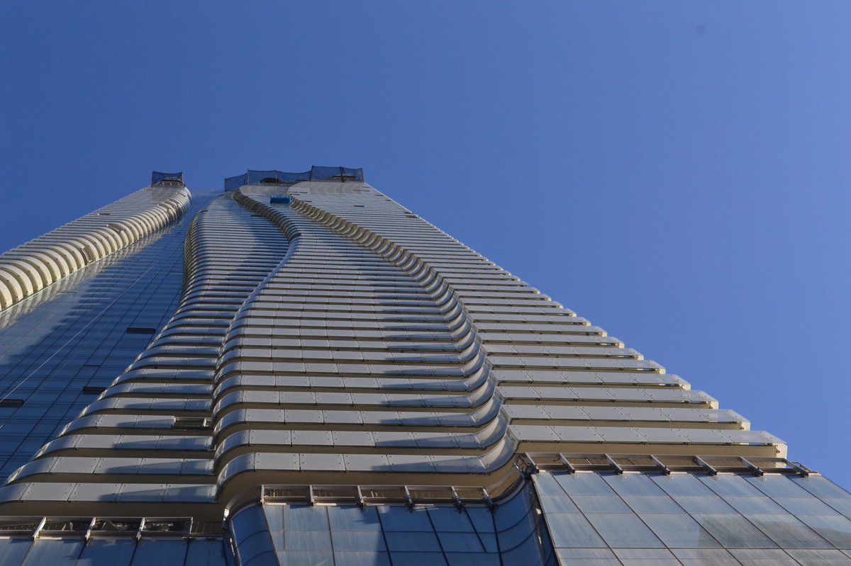 Views from Toronto Home Realty on an Easter long weekend. Wishing everyone a happy Easter holiday! #toronto #the6 #torontohomerealty #condo