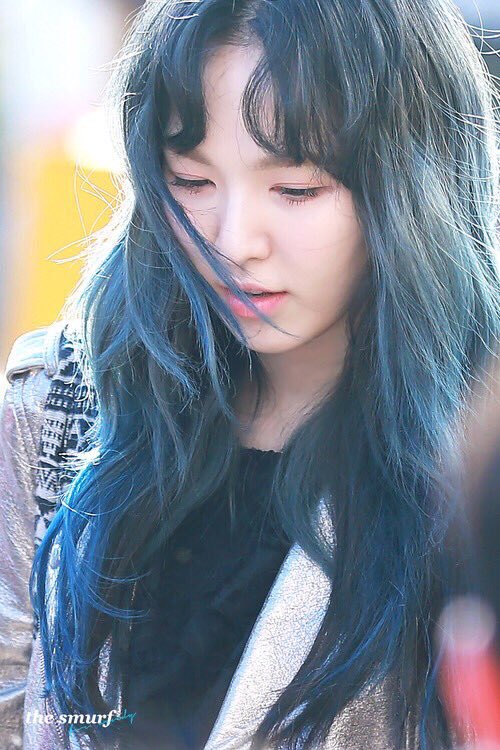 Korean girl with blue hair