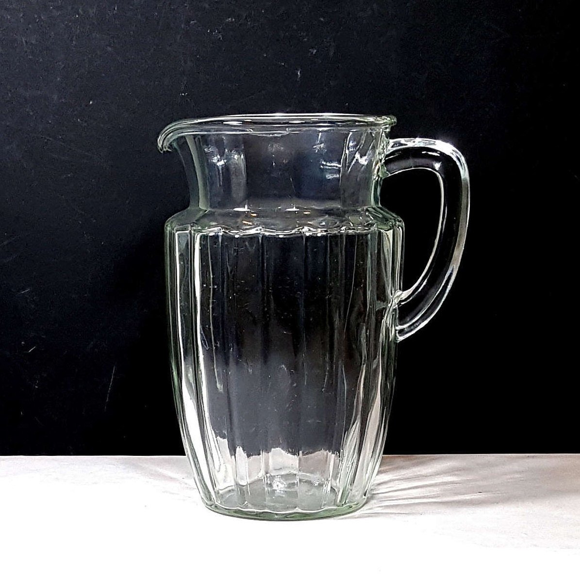 LastTangoVtg's tweet image. CLEAR GLASS PITCHER Serving Pitcher for Lemonade Drink Pitcher for Sa… etsy.me/2pBZ2LF #Etsy #ServingPitcher