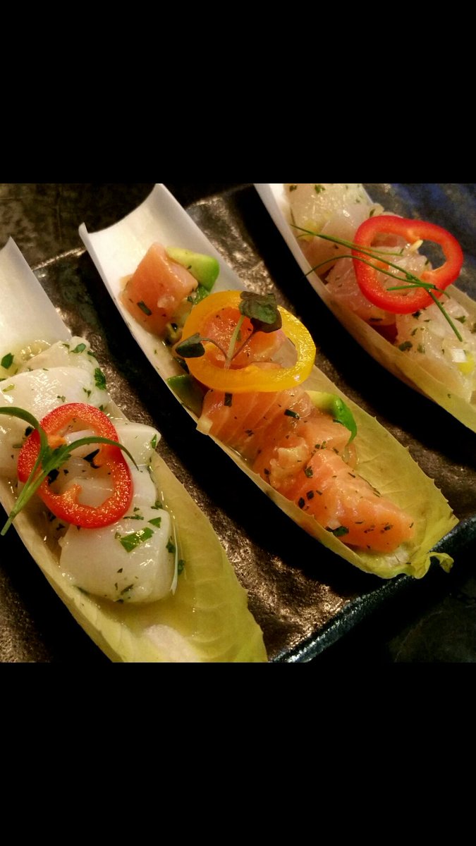 FullMoonsushisd's tweet photo. #GoodFriday we've got what you are looking for!  Fresh fish, never frozen! https://t.co/uz0ddjK7Kd