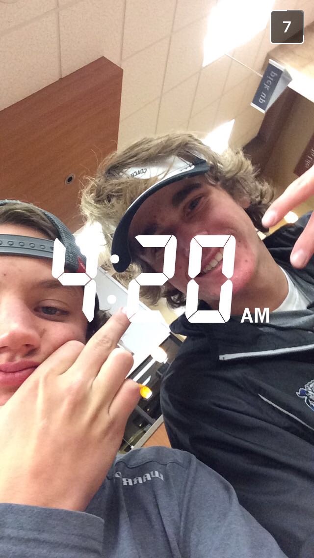 pilonegage's tweet photo. @h_snau7  happy birthday tubby, hope ur day was good :-) https://t.co/MYwR1gA2o5
