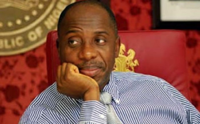 Manchester_4lif's tweet photo. Who really owns the Orphaned $43m uncovered by EFCC in Ikoyi, FFK makes shocking revelation https://t.co/p1qgMnqnAs https://t.co/aO0BWX8iv1