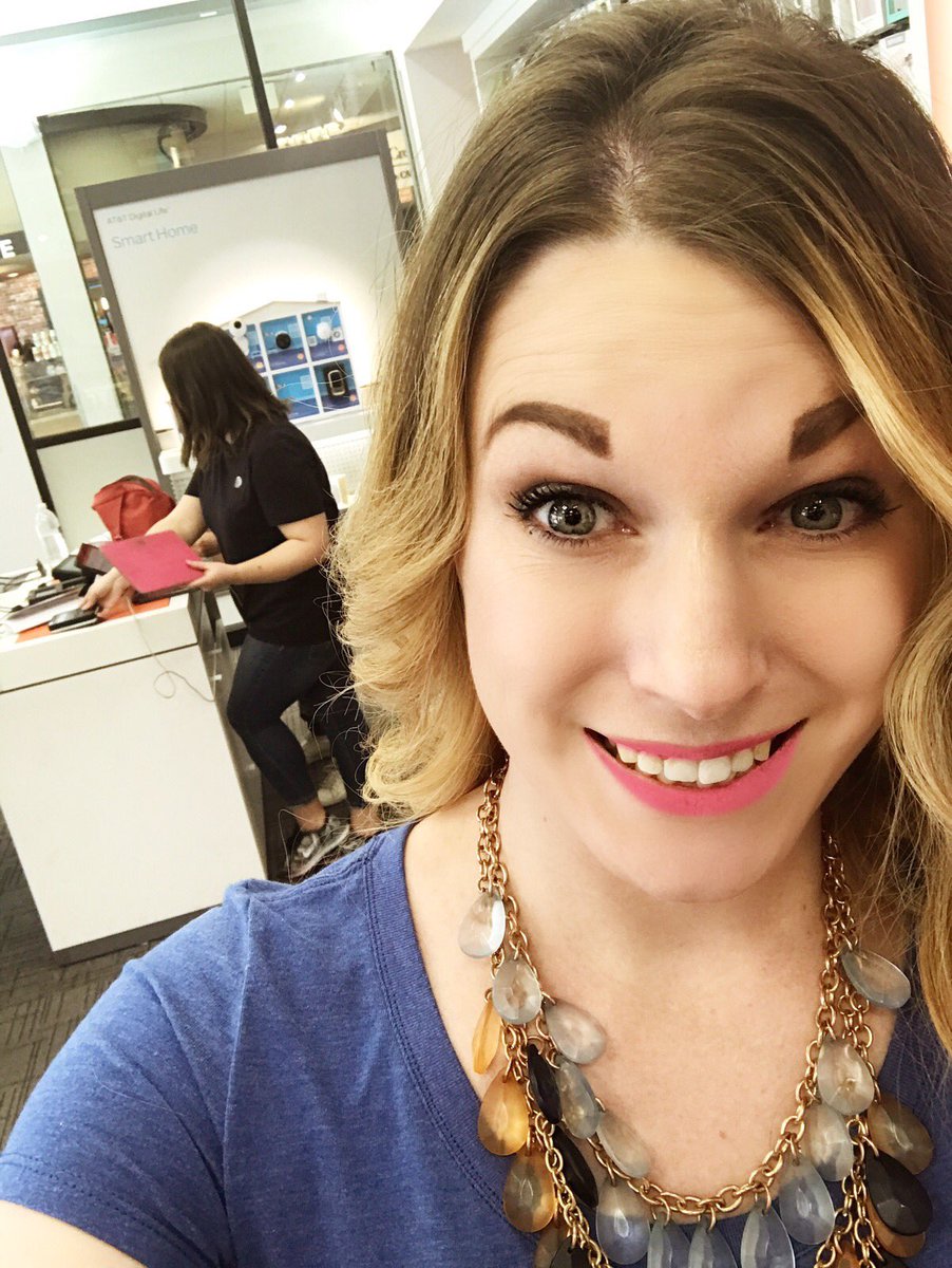 Amanda Garza tweet media