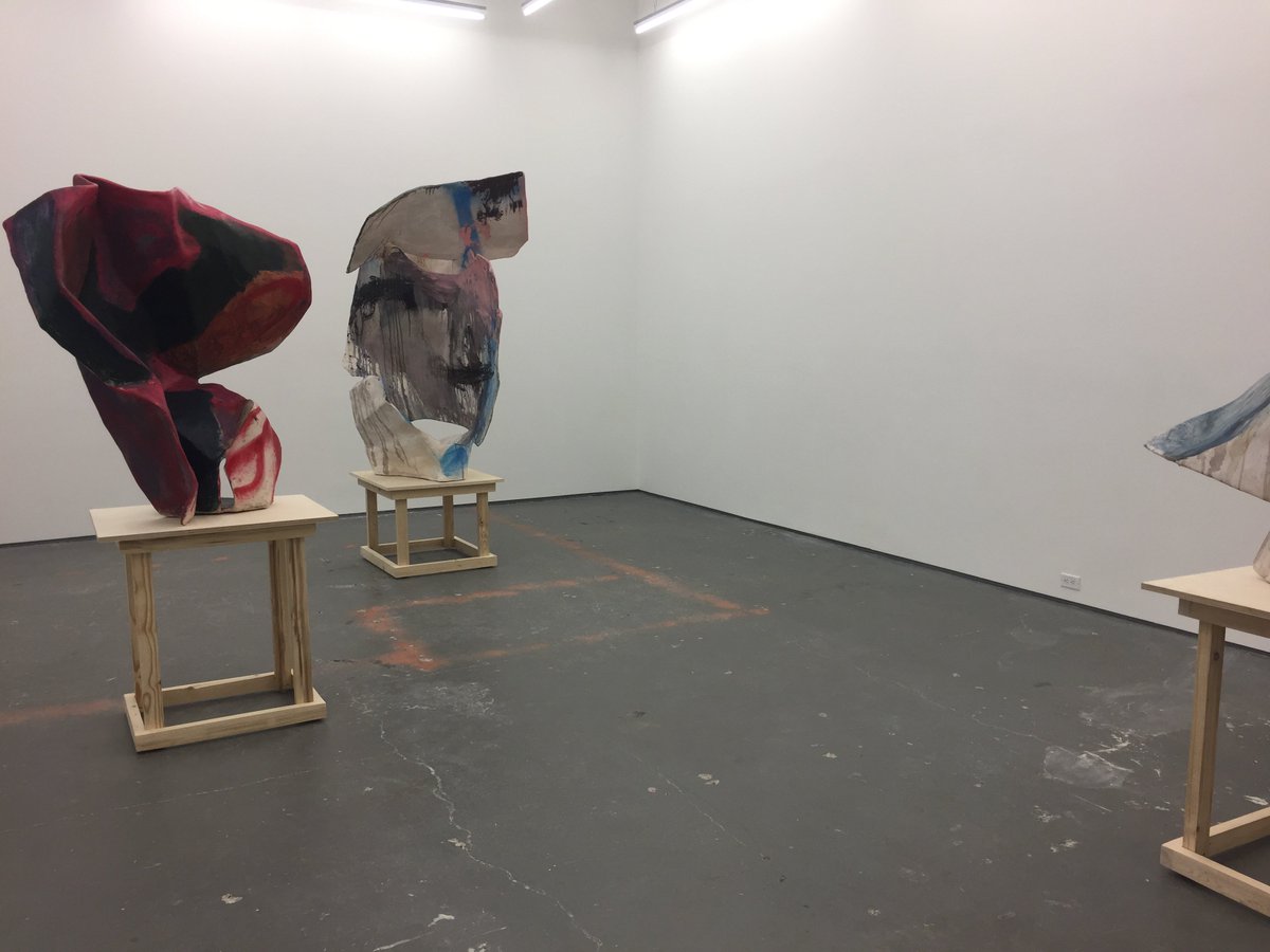 sylvia_deaton's tweet photo. #protw17 Sin embargo, esta galería era muy muy tranquilo, no tenía otras personas y era una oportunidad perfecta meditar y disfrutar el arte https://t.co/LMDtb91U1t