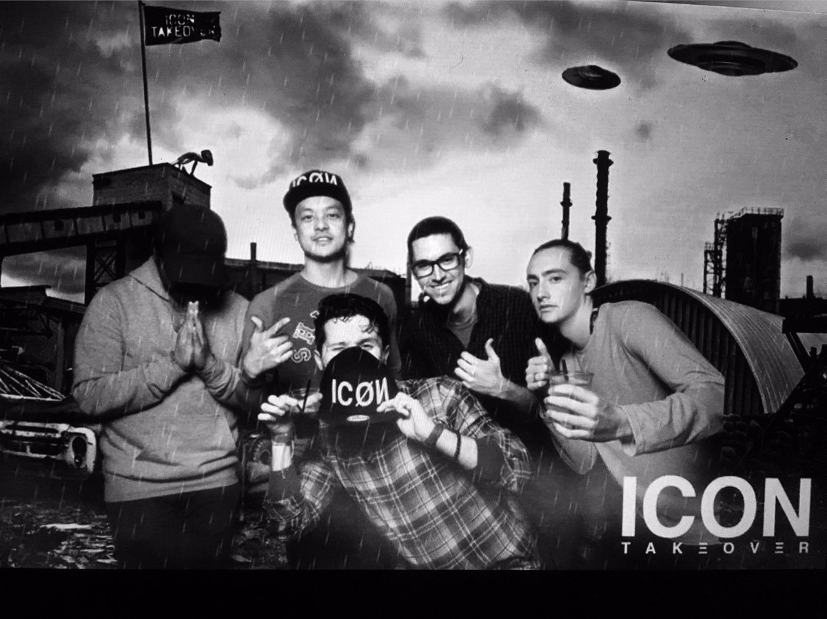iconcollective's tweet photo. #icontakeover - alien abduction not included @Bardot_Hllywd https://t.co/5eRJIyZ9kE