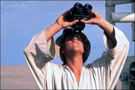 John_Westra's tweet photo. @daniel_graves I remember watching #StarWars & a subsequently deleted early scene, in which Luke views Star Destroyers above Tantoine #LostScene https://t.co/J4EU49xUtD