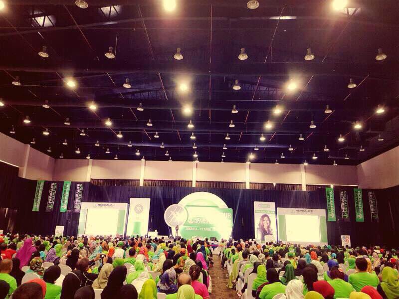AbsoluteEOjkt's tweet photo. @herbalifeINA Wellness Tour Jakarta with Dana Ryan #AbsoluteEvents #StageDesign https://t.co/ggPpewCnQH