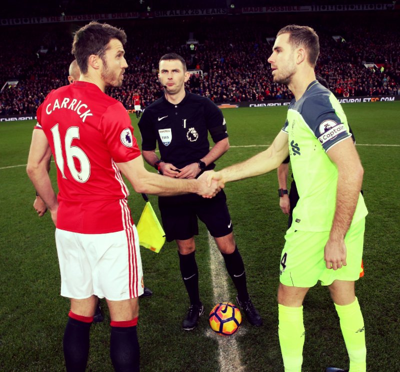 Manchester United (@ManUtd) on Twitter photo 15/04/2017 08:14:49 Our thoughts are with @LFC today in remembrance of the 96 fans who lost their lives at Hillsborough. Our thoughts are with @LFC today in remembrance of the 96 fans who lost their lives at Hillsborough.