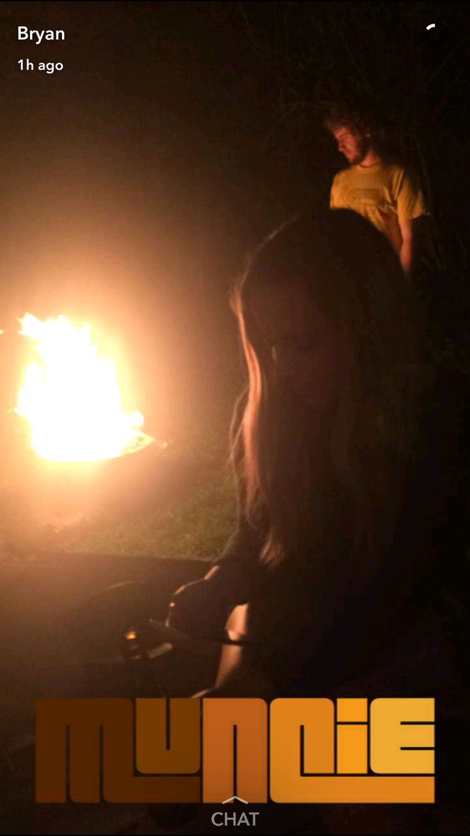 hollarsam's tweet photo. Yayyyy for fires and friends #bringitonsummer https://t.co/VnWIzhbpcg