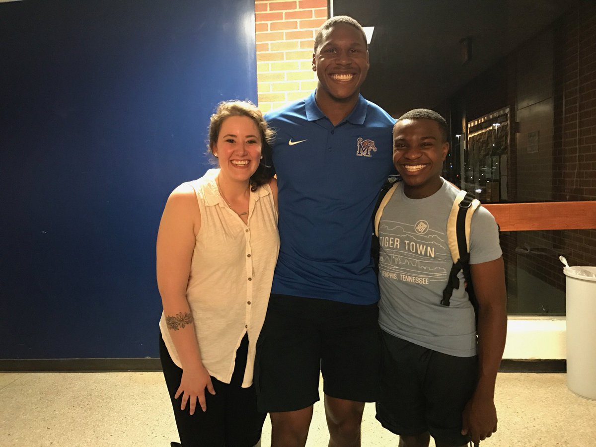 DJermealM's tweet photo. These two did an awesome job tonight in Spring Awakening. So proud of you Christian and Jordan!  Love y'all! #OG15 @CABoyd13 @jgracehartwell https://t.co/Jdv9AgJxYQ
