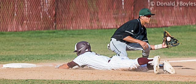DonaldJBoyles's tweet photo. #TXHSBaseball #2017SpringSeason #BaseballPhotography @CHSCougarBsbl & @BHSBearBaseball @MatthewMc8 https://t.co/3UYMadFm1O