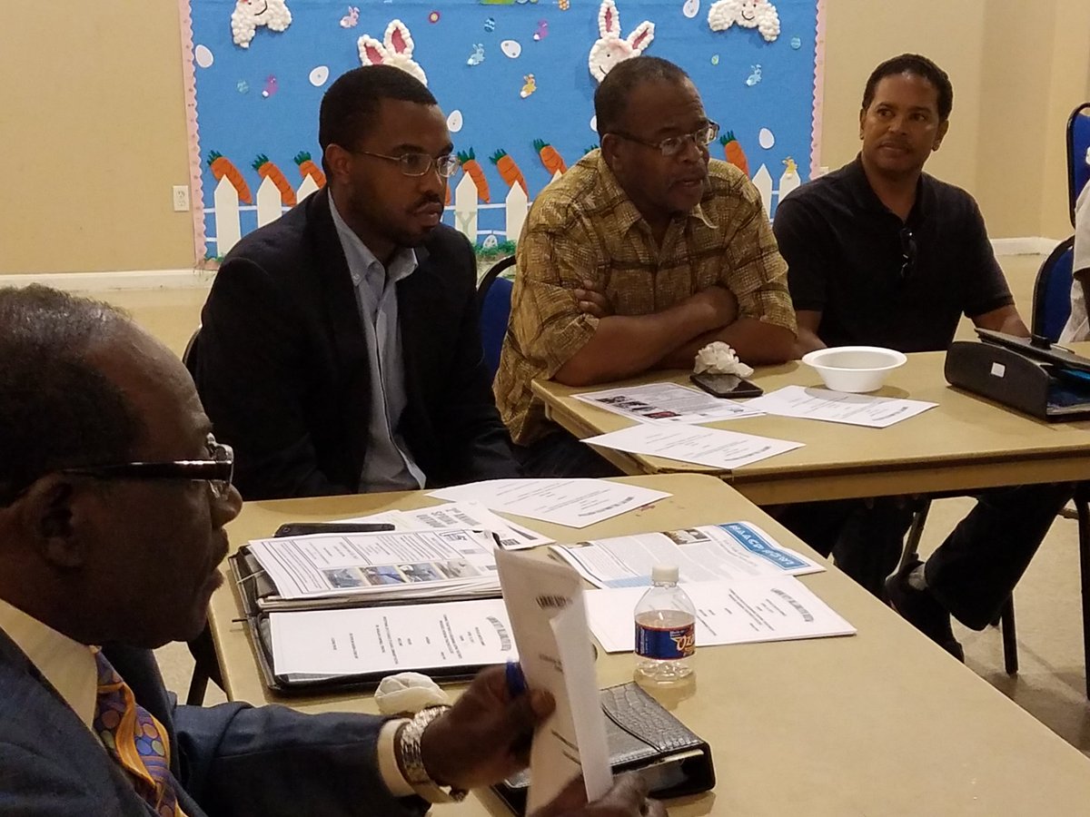 PUnitedSummit's tweet photo. Dr. Campbell-Rhone @WorthingColts1 embraces Sunnyside community. P.U.S. will help with August event.@erick_pruitt https://t.co/lVrgxtSIaw