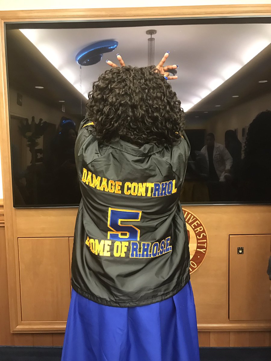 GrandberrySawce's tweet photo. I'm baaaaaaaack
#SGRho #GammaEpsilon
#SPR17
#DamageContRHOl https://t.co/QyBOmukMYe