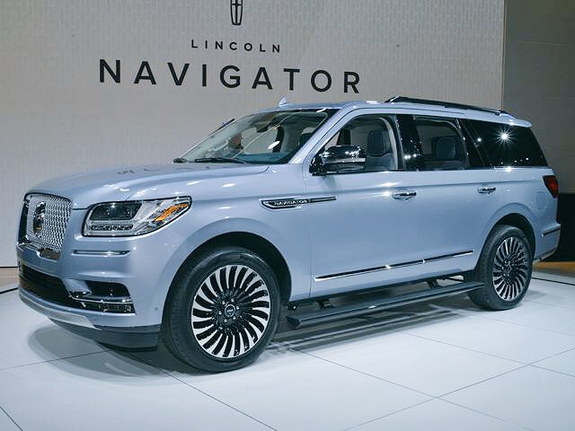 exelimopgh's tweet photo. 2018 Lincoln Navigation #nicelydone @LincolnMotorCo https://t.co/ZkTFazT6yb