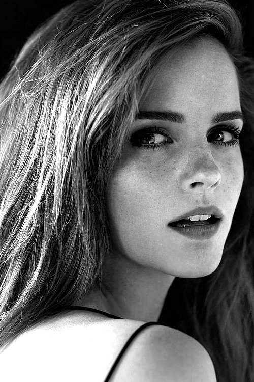 LeenaBaddie's tweet photo. ¡Feliz cumpleaños, Emma Watson!
Gracias por ser una inspiración todos los días y por ser nuestra perfecta y eterna Hermione. https://t.co/veOgPbKvj9